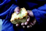 Contro spreco e povertà alimentare in Emilia-Romagna nascono altri 6 Empori solidali